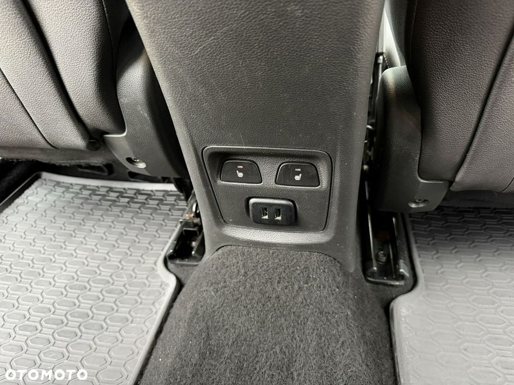 Opel Astra - 16