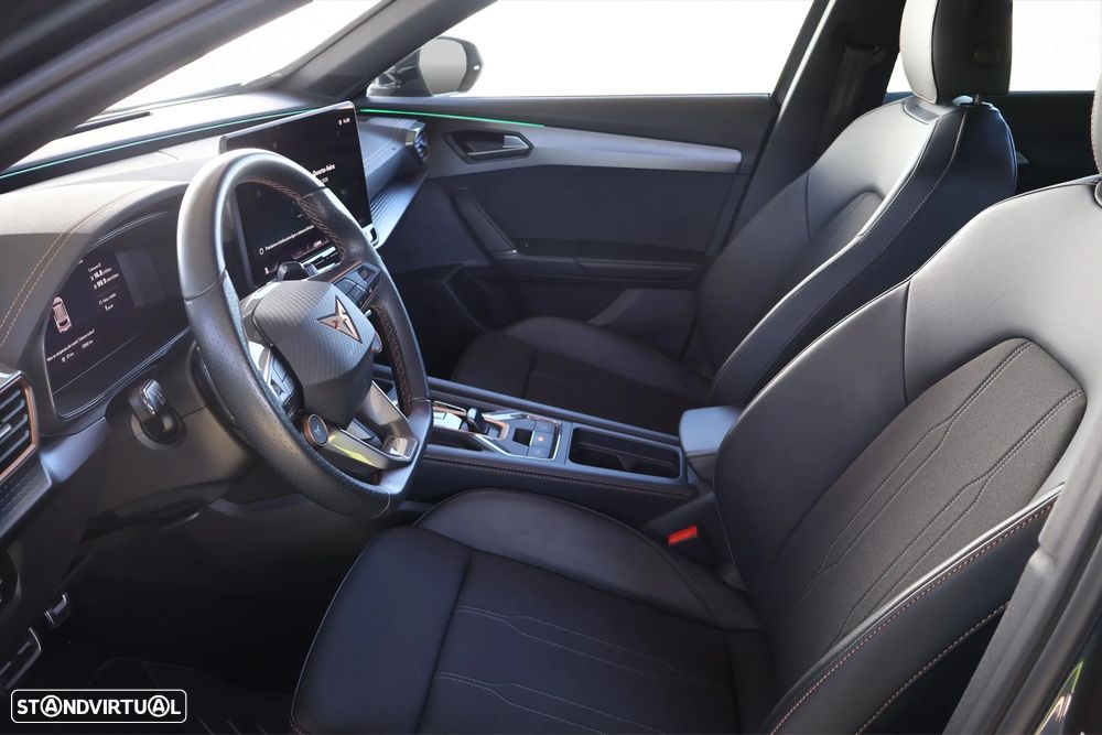 Cupra Formentor 1.5 e-Hybrid DSG - 11