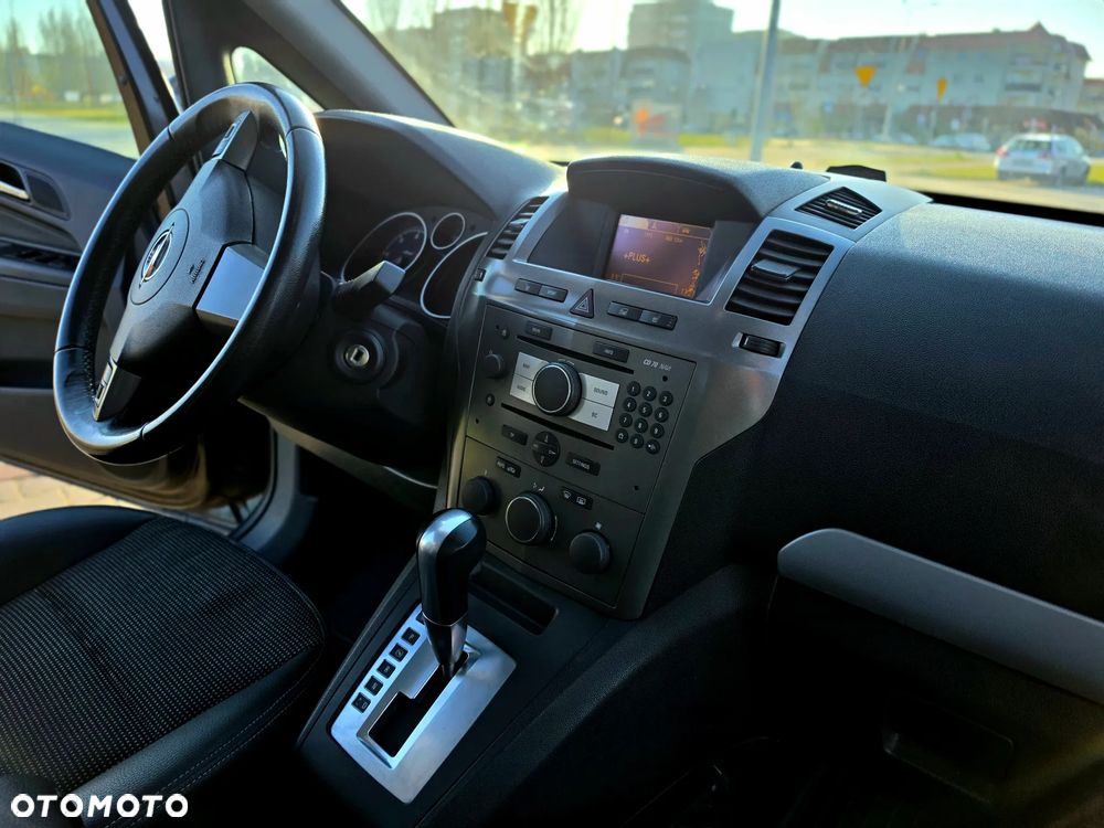 Opel Zafira 1.9 CDTI Automatik Cosmo - 5