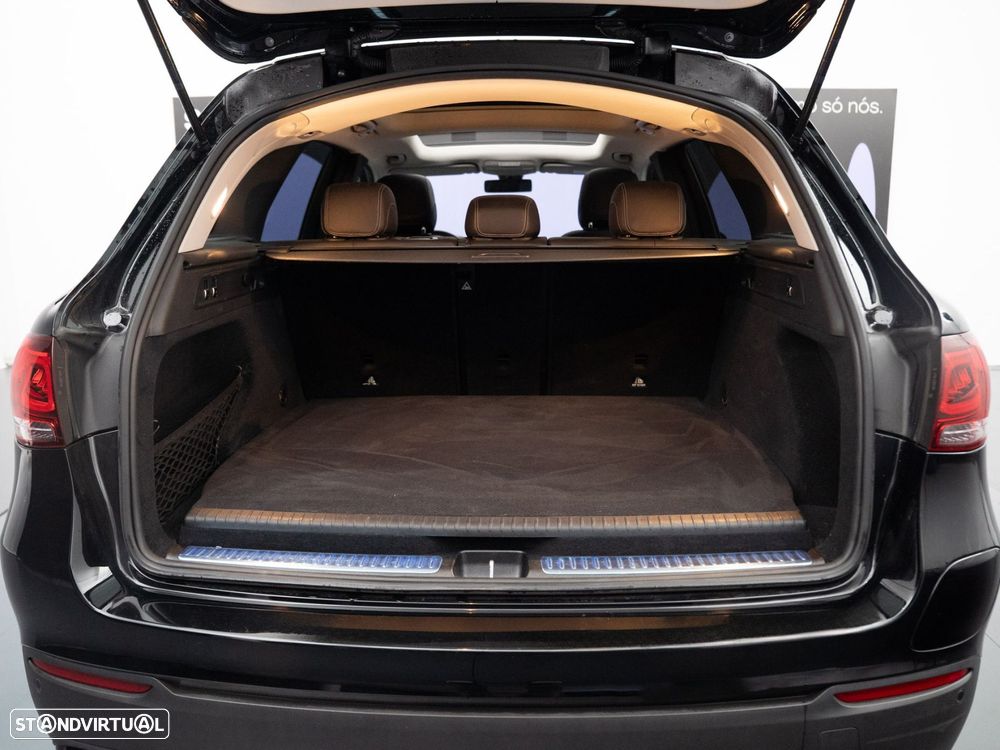 Mercedes-Benz GLC 300 de 4Matic - 12