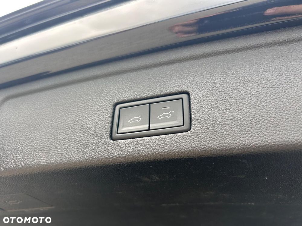 Volkswagen Touareg 3.0 V6 TDI SCR 4Mot Atmosphere - 38