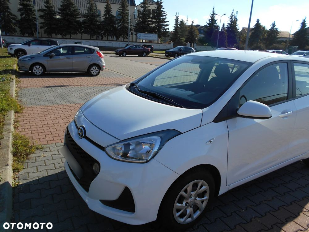 Hyundai i10 - 10