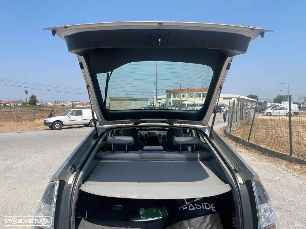 Toyota Prius 1.5 VVT-i Híbrido - 13