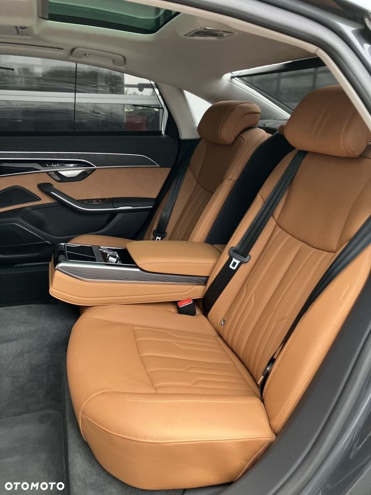 Audi A8 - 20