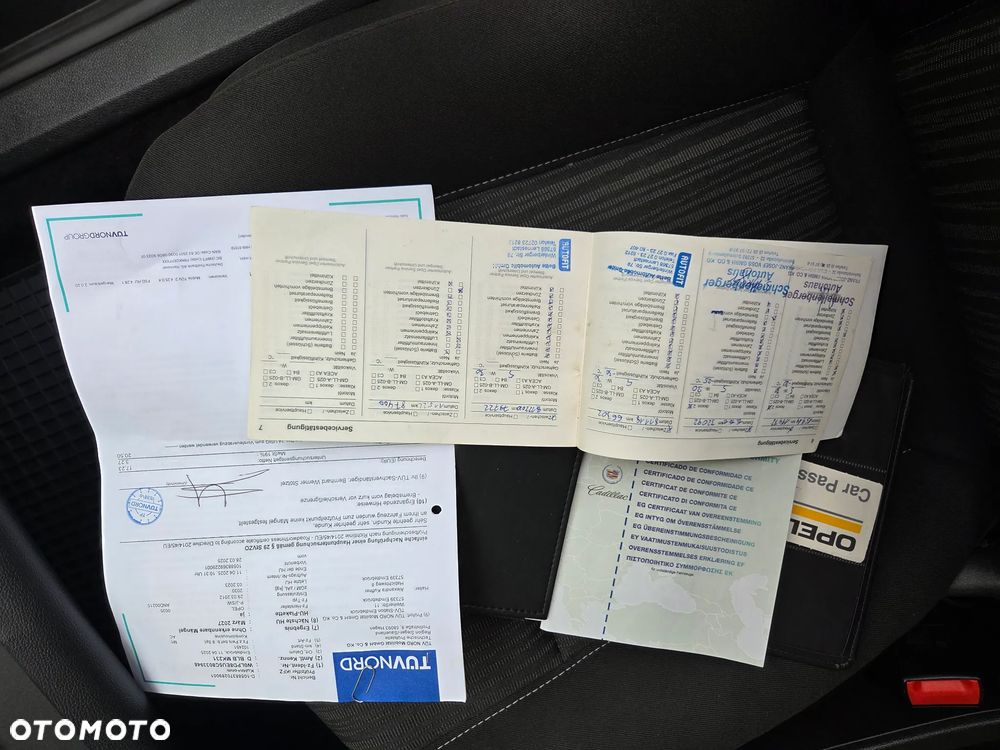 Opel Astra 1.4 Turbo - 11