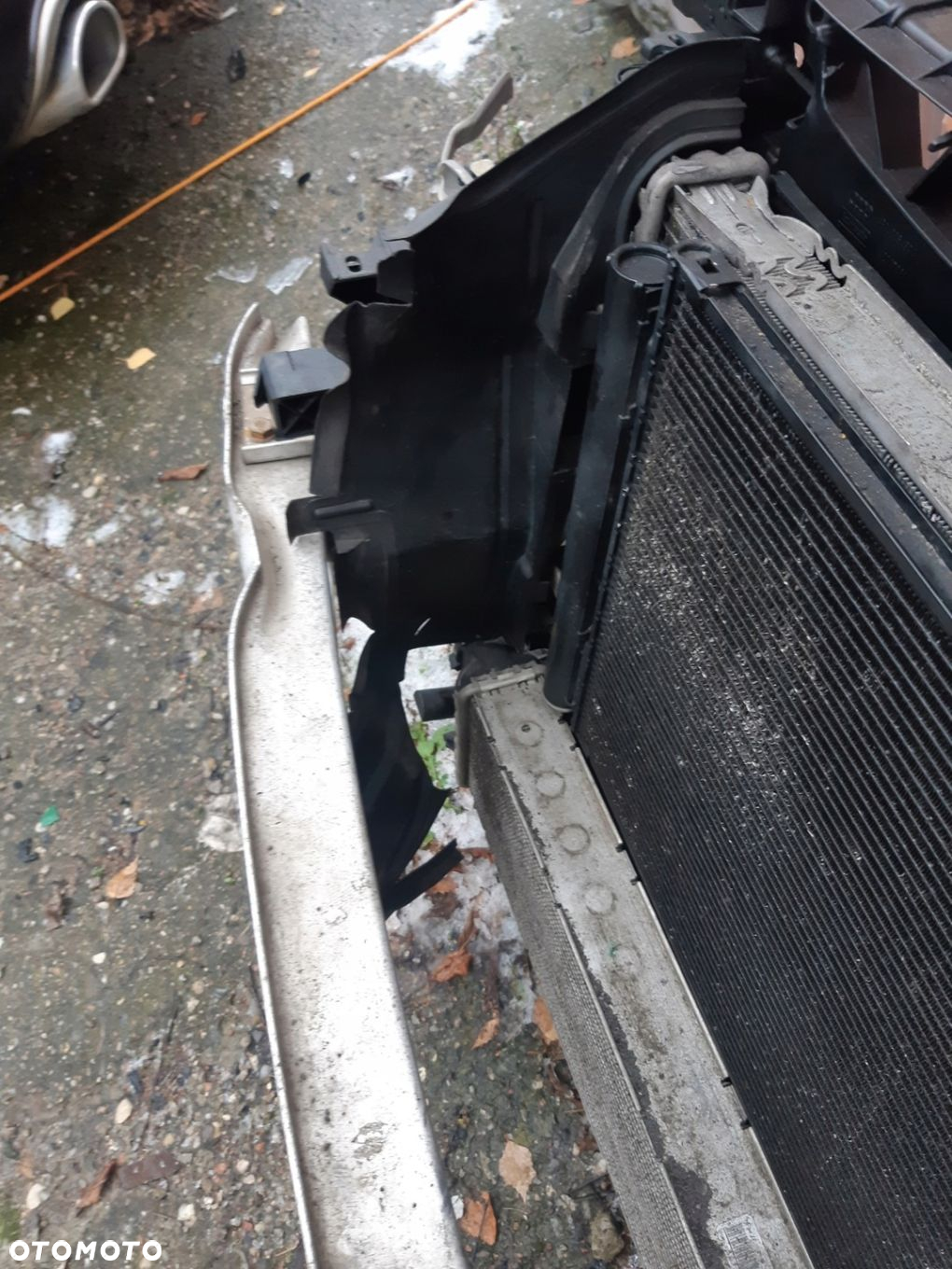 AUDI A6 C7 3.0 TFSI PAS PRZEDNI WENTYLATORY WZMOCNIENIE - 3
