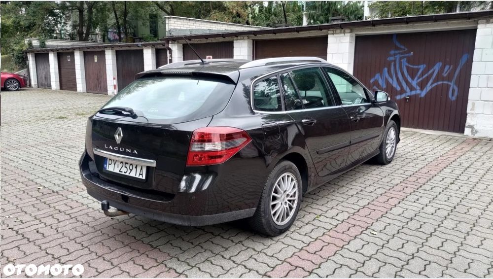 Renault Laguna dCi 110 FAP Dynamique - 8