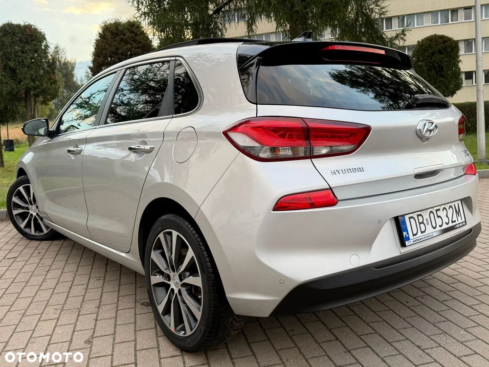 Hyundai i30 1.4 T-GDI Premium DCT - 17