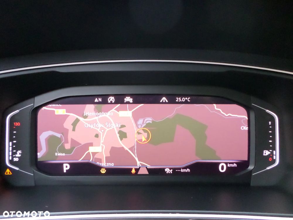 Volkswagen Tiguan - 36