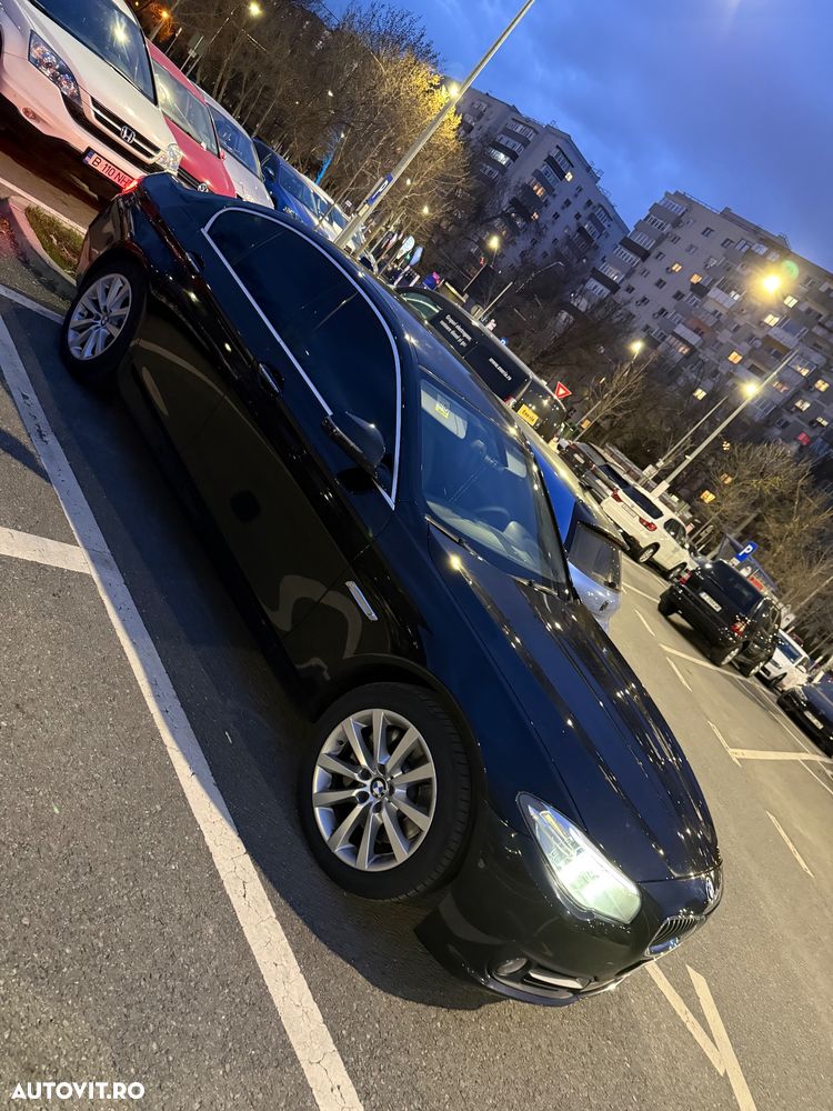 BMW Seria 5 525d Aut. - 10
