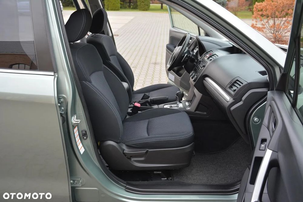 Subaru Forester 2.0i Comfort Lineartronic EU6 - 17