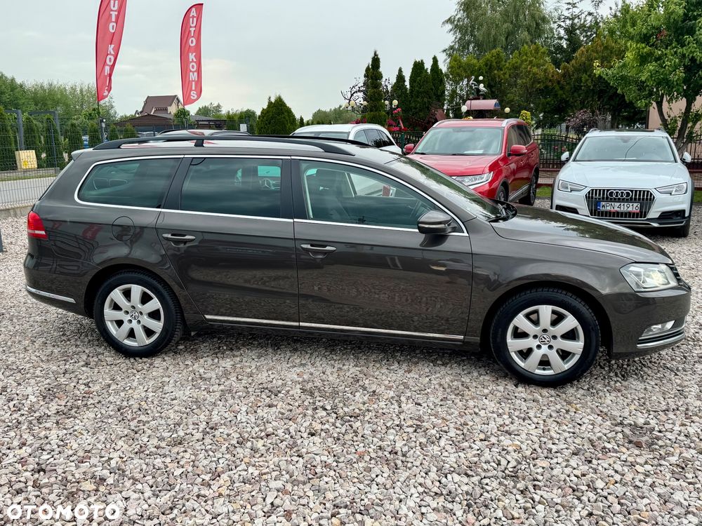 Volkswagen Passat - 30