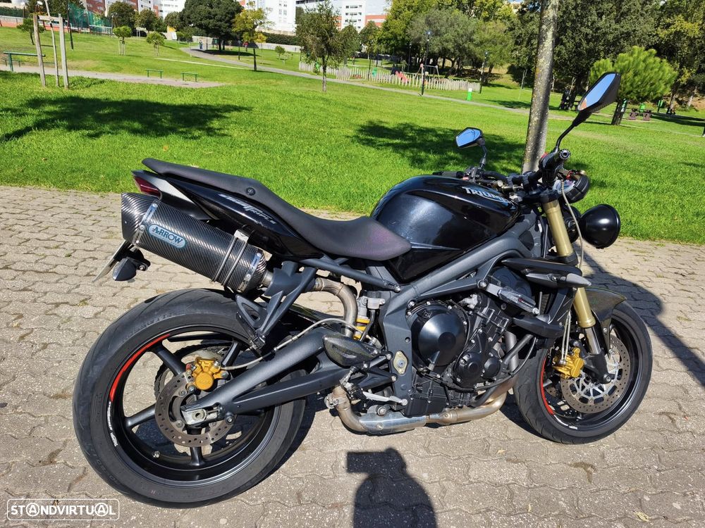 Triumph Street Triple 675 - 9