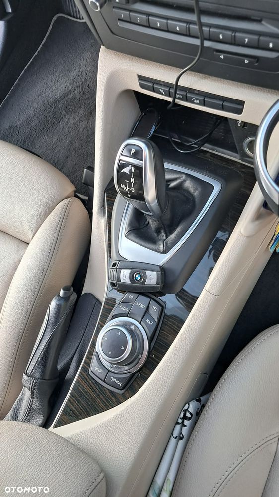 BMW X1 - 10