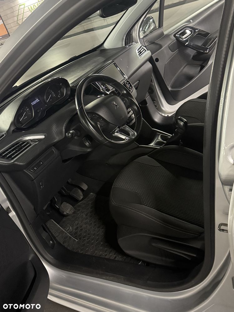 Peugeot 2008 - 7