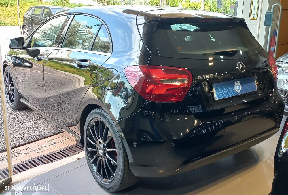 Mercedes-Benz A 180 d Urban - 4