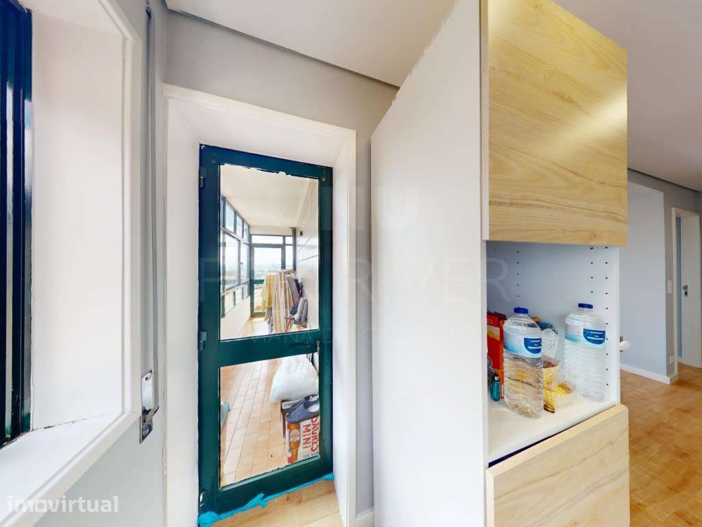 Apartamento T2 Renovado em Baguim do Monte - Grande imagem: 5/17