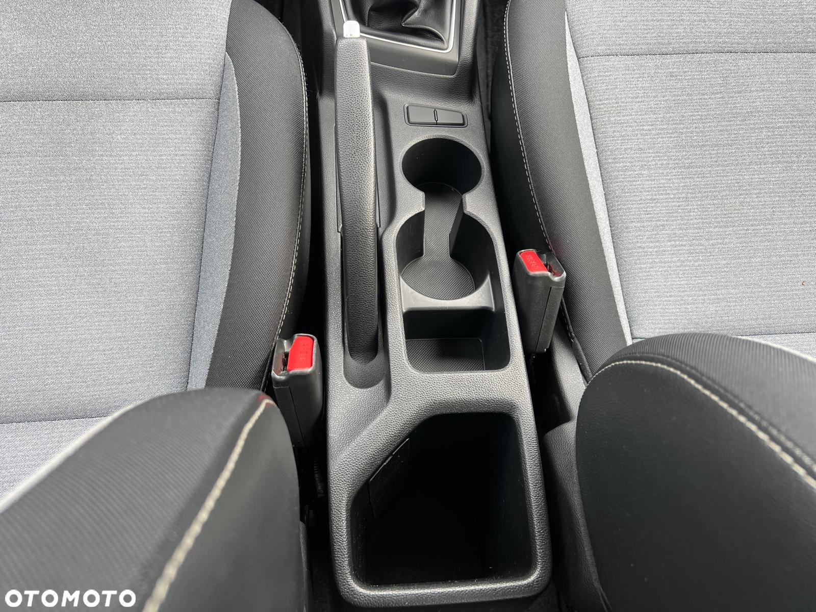 Hyundai i20 1.2 - 12