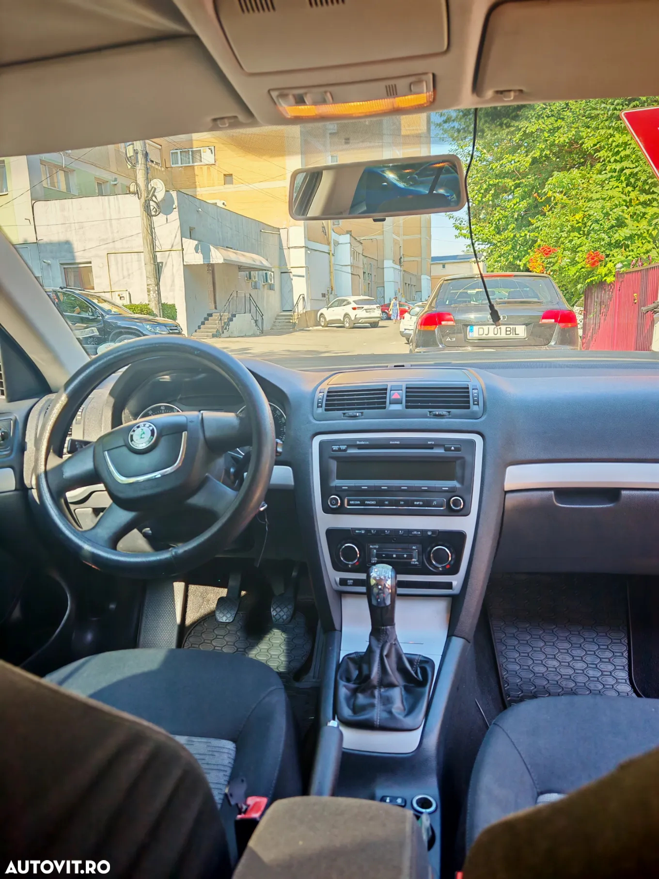 Skoda Octavia 1.2 TSI Ambiente - 10