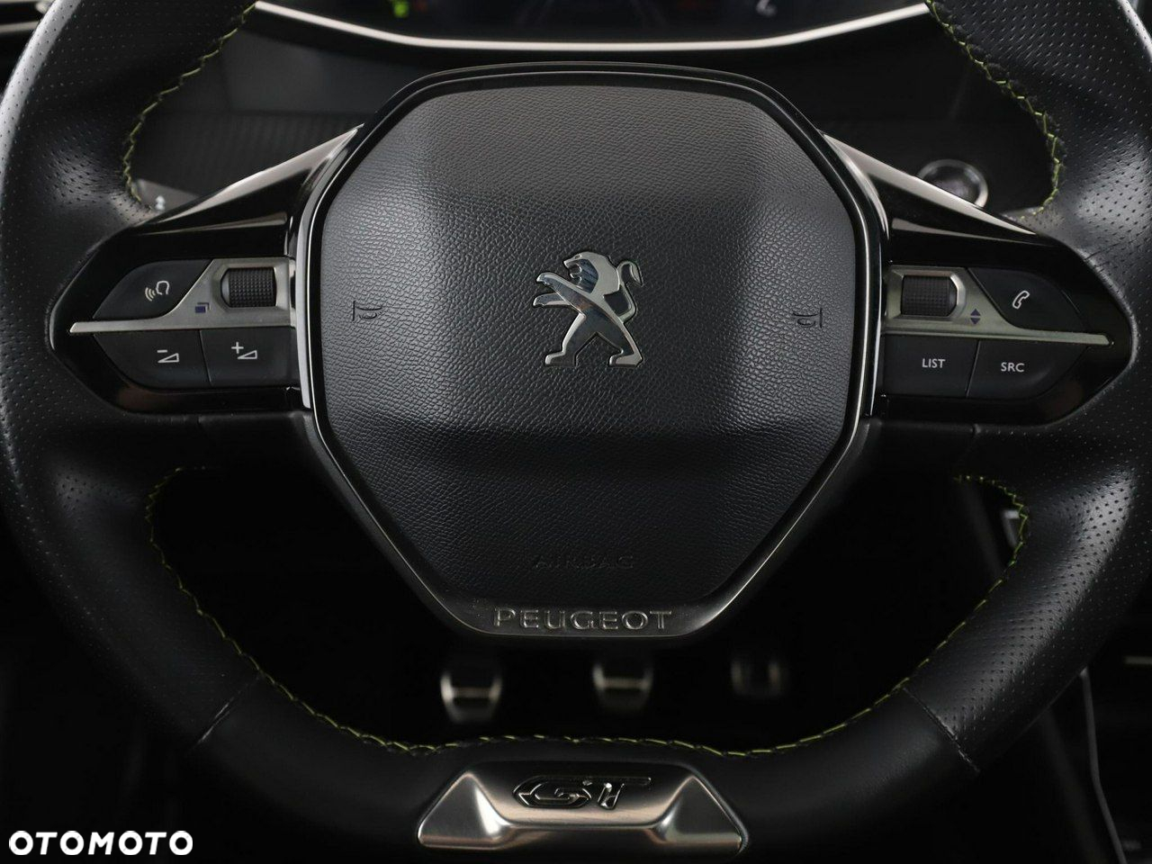 Peugeot 2008 1.2 PureTech GT Line S&S - 21