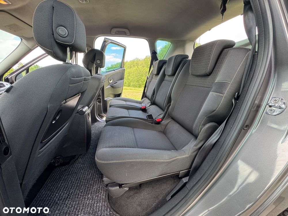Renault Scenic - 38