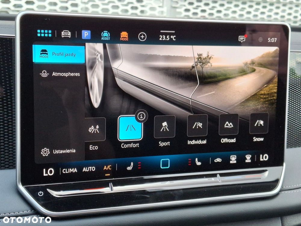 Volkswagen Tiguan - 31