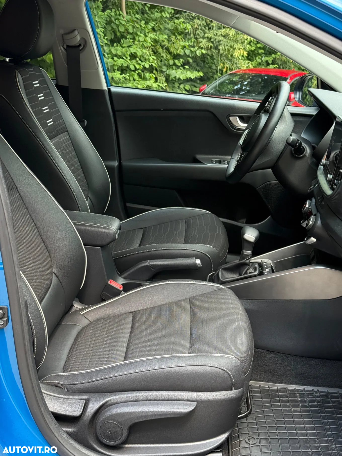 Kia Stonic 1.0 T-GDI 7DCT HP MHEV GT Line - 25