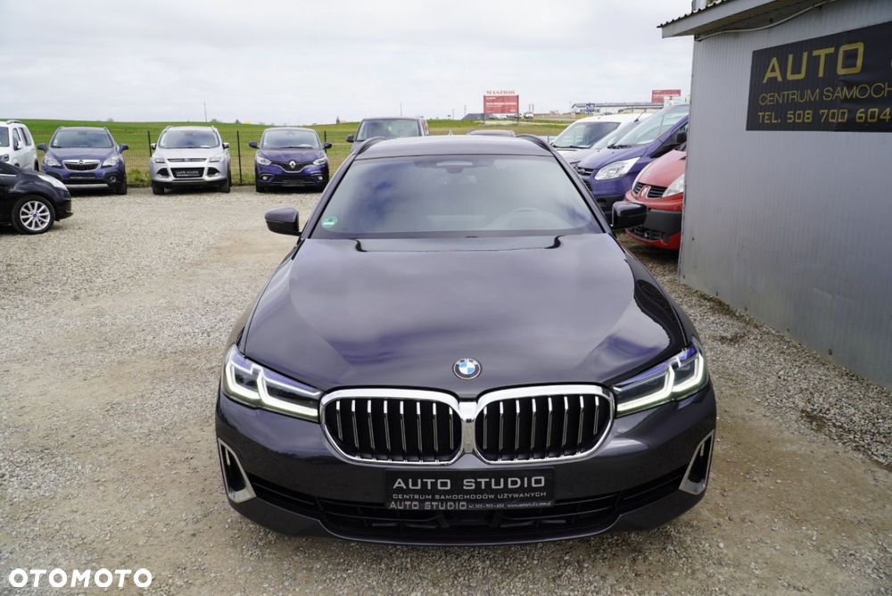 BMW Seria 5 520d Sport Line sport - 34