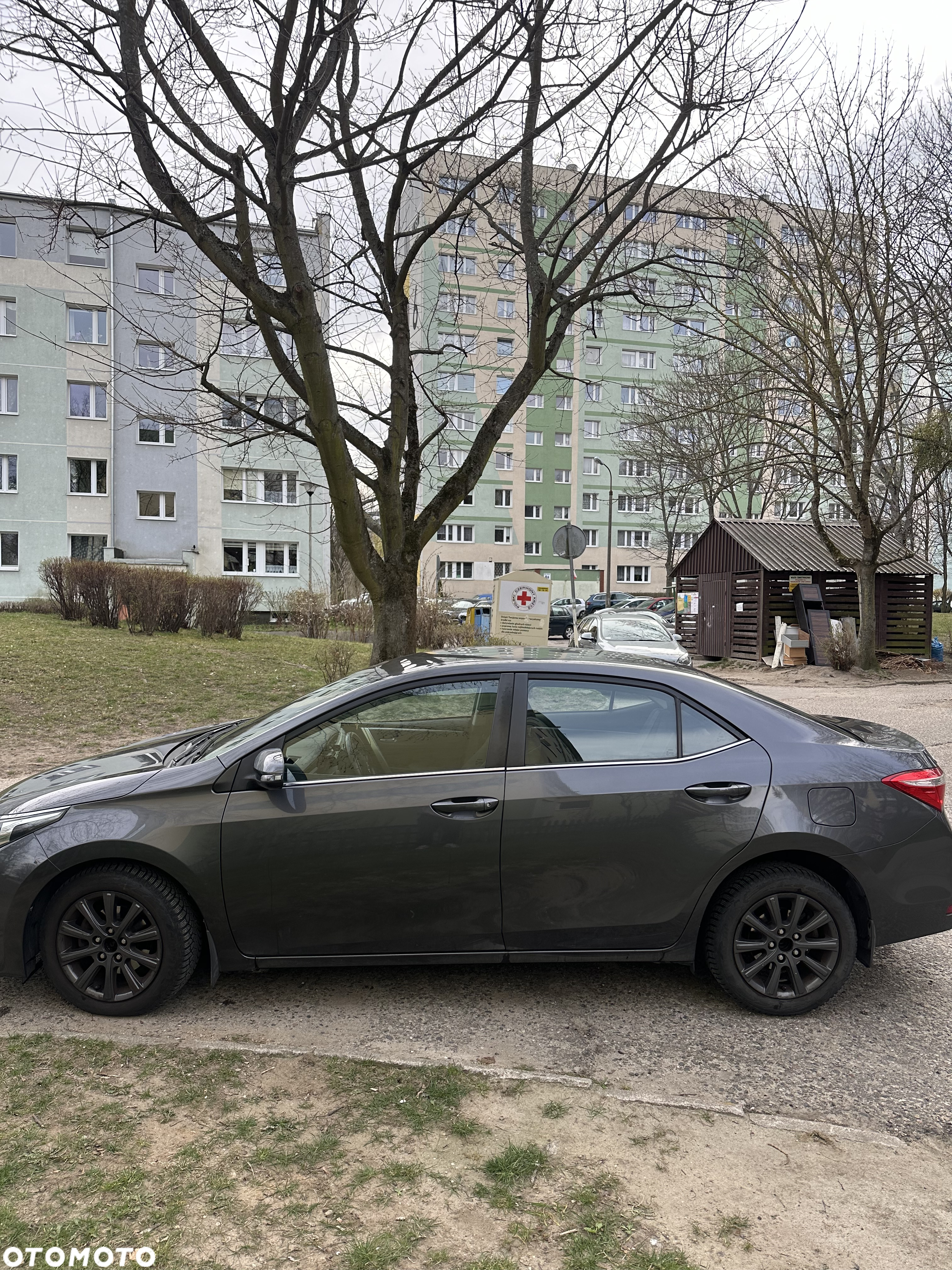 Toyota Corolla - 4