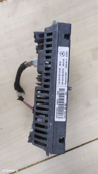MERCEDES LCD  C 204  E 212 207 SLK 172 monitor navi - 14