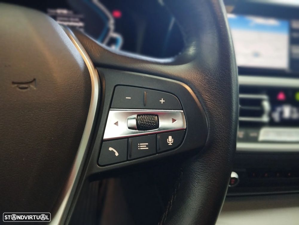BMW 320 e Auto — fotografia 23