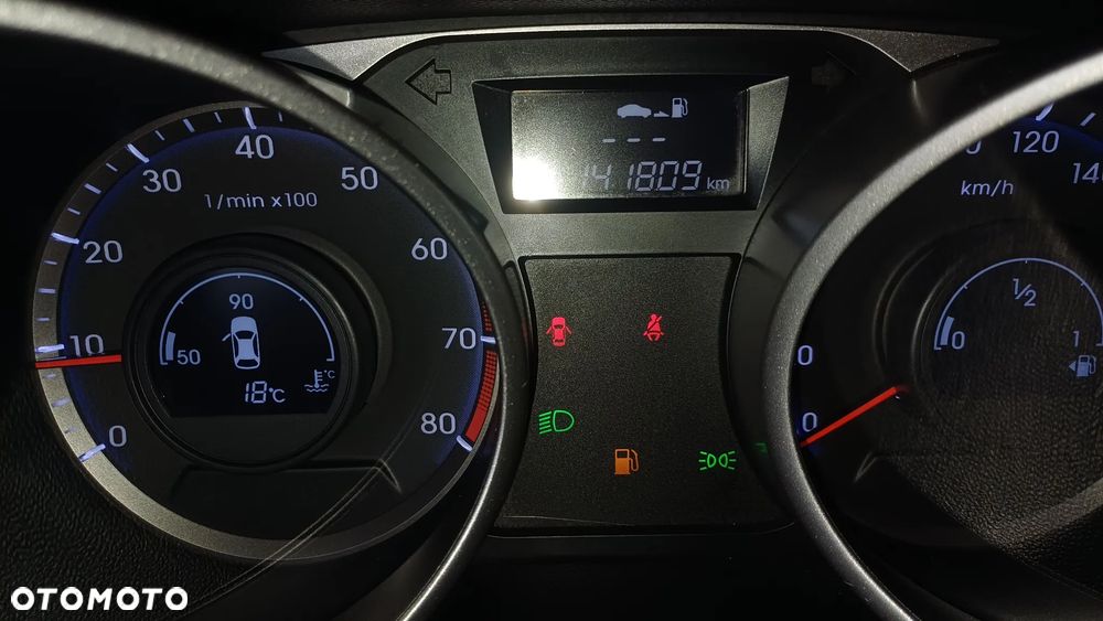 Hyundai ix35 1.6 2WD blue Style - 11