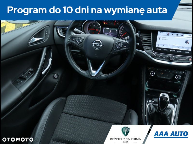 Opel Astra - 8
