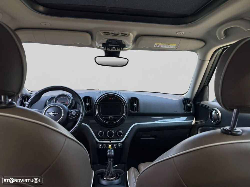 MINI Countryman Cooper SE ALL4 Auto - 11