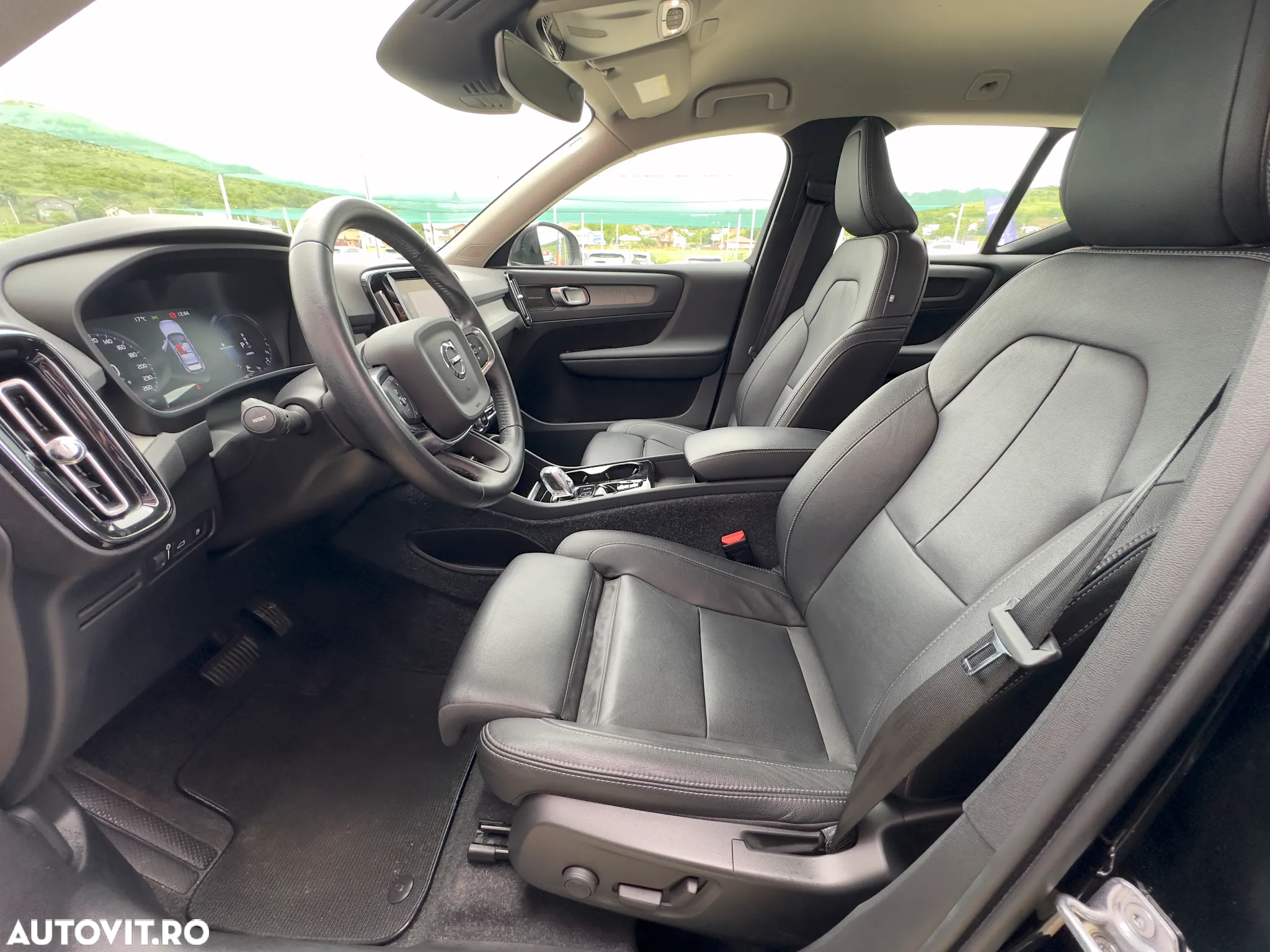 Volvo XC 40 T5 Recharge DKG Inscription - 11
