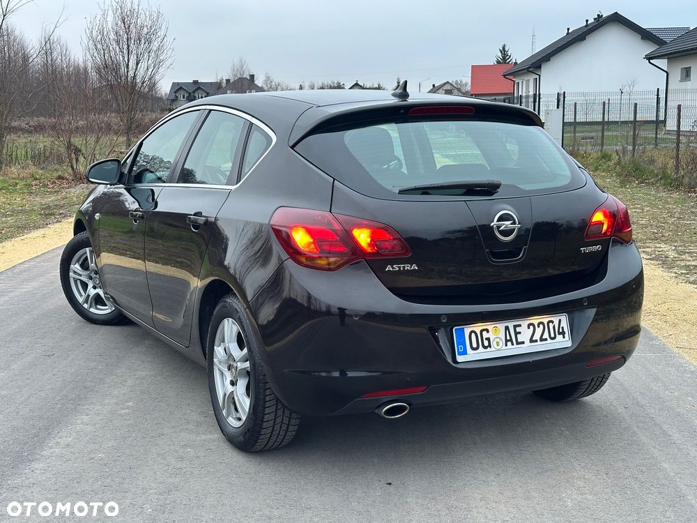 Opel Astra 1.4 T Cosmo - 19