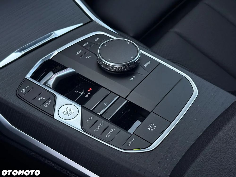 BMW Seria 3 330i xDrive M Sport sport - 15