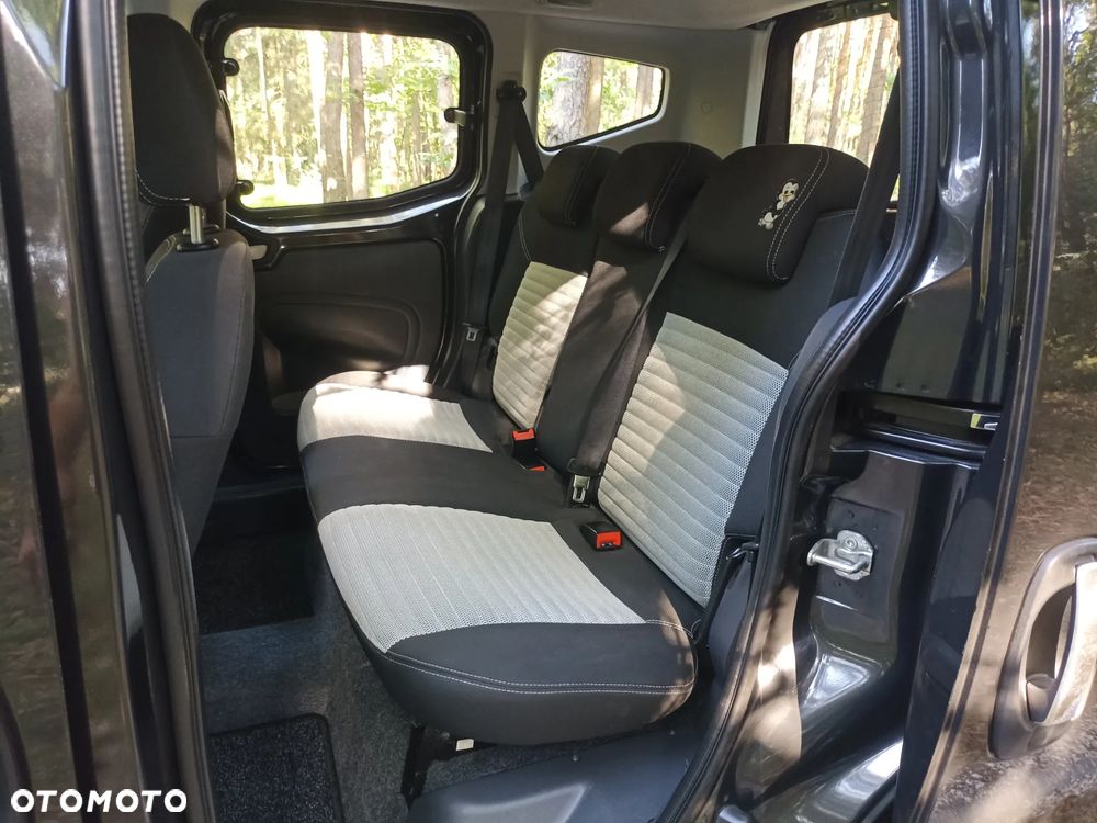 Fiat Qubo 1.4 8V MyLife - 9