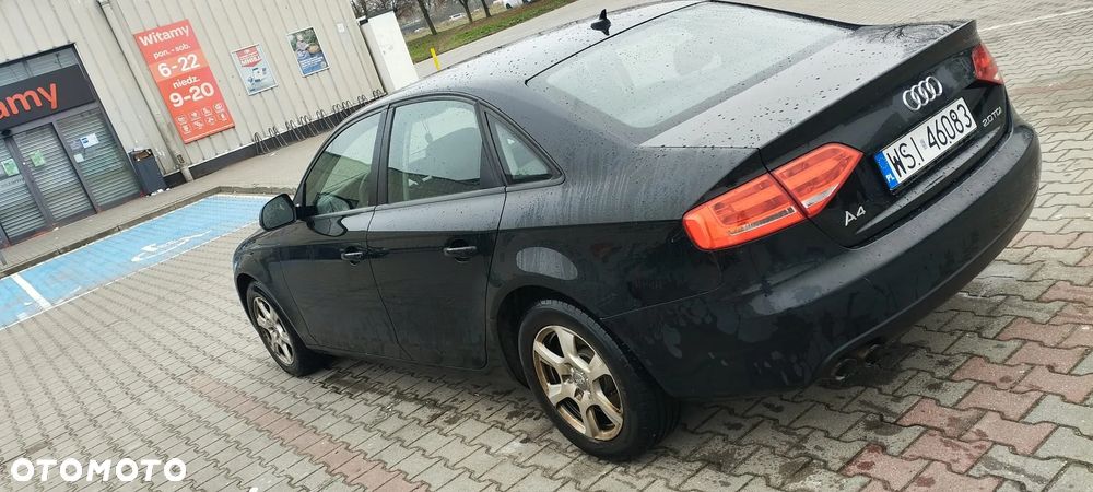 Audi A4 Limousine 2.0 TDI DPF Ambiente - 4