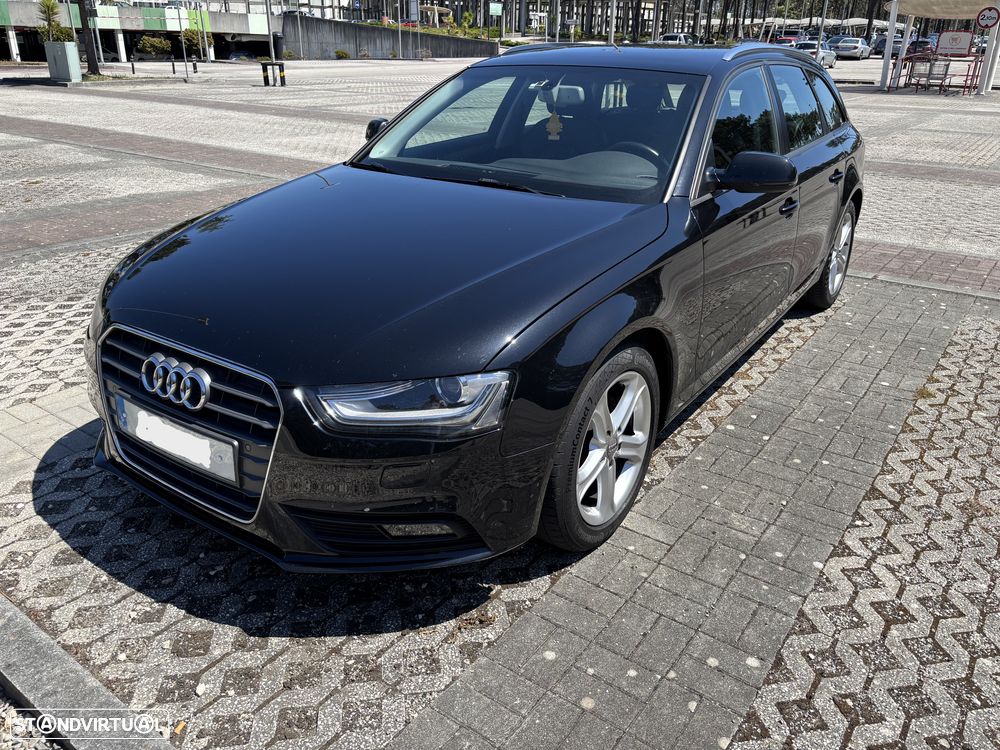 Audi A4 Avant 2.0 TDI Business Line Sport - 3