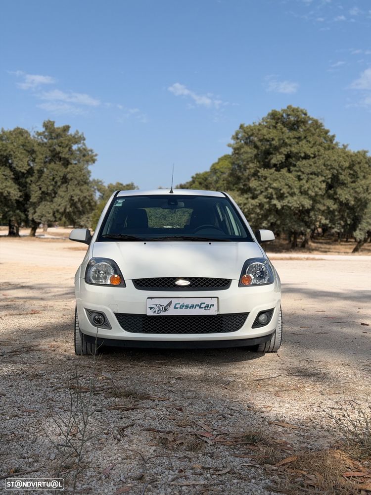 Ford Fiesta 1.4 TDCI Trend - 18