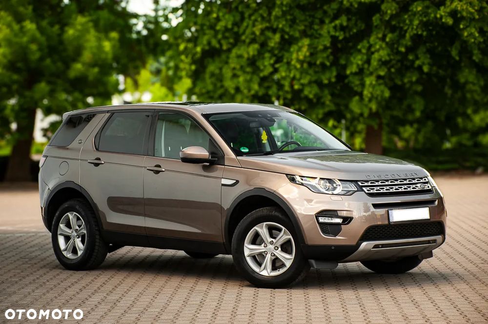 Land Rover Discovery Sport TD4 HSE Luxury - 11