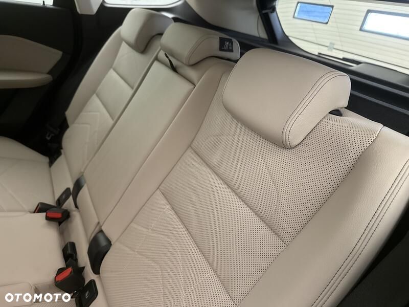 BMW X1 xDrive23d mHEV - 19