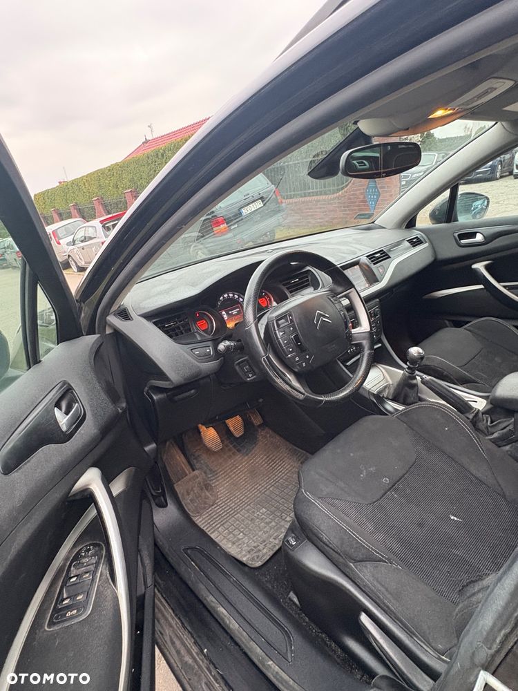 Citroën C5 HDi 140 FAP CrossTourer - 13