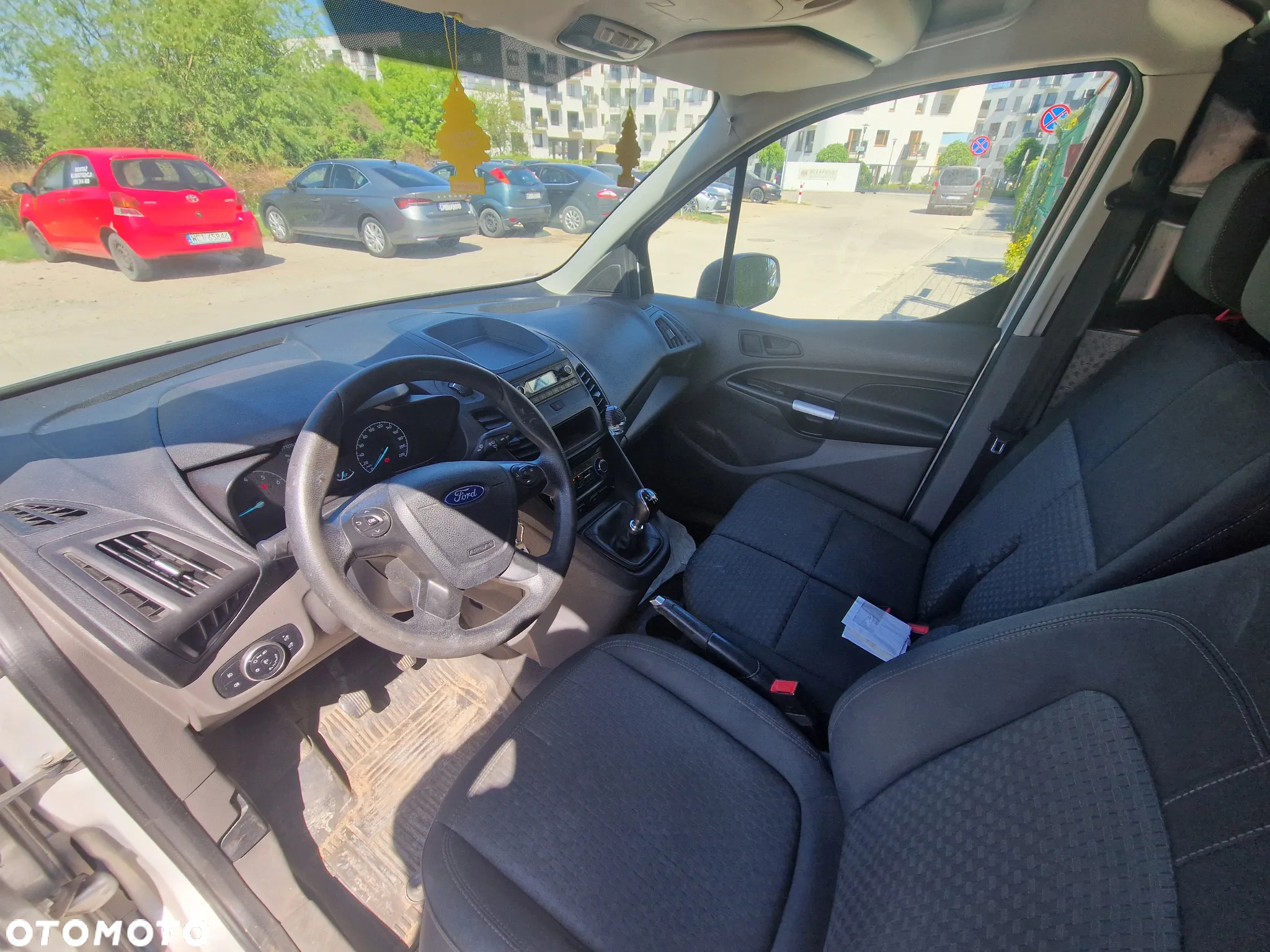Ford Transit Connect - 8
