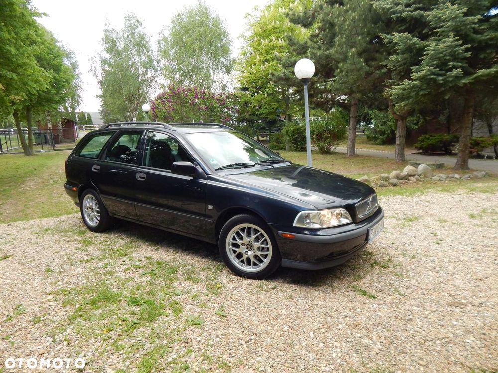 Volvo V40 2.0 Elegance - 3