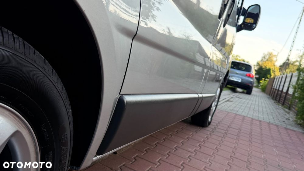 Opel Vivaro - 19