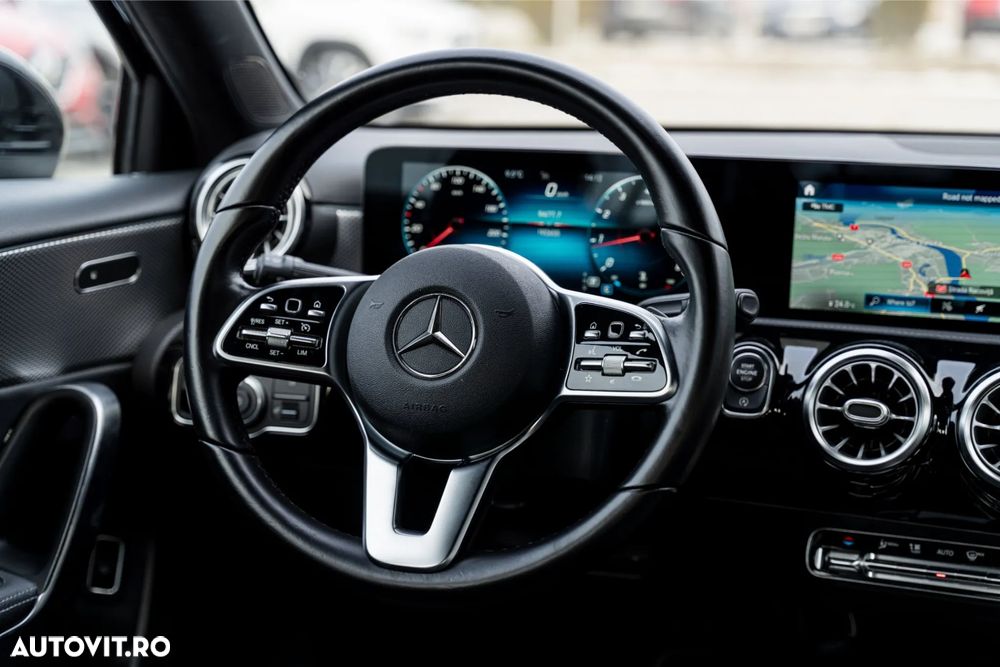 Mercedes-Benz A 180 7G-DCT Progressive Advanced - 17