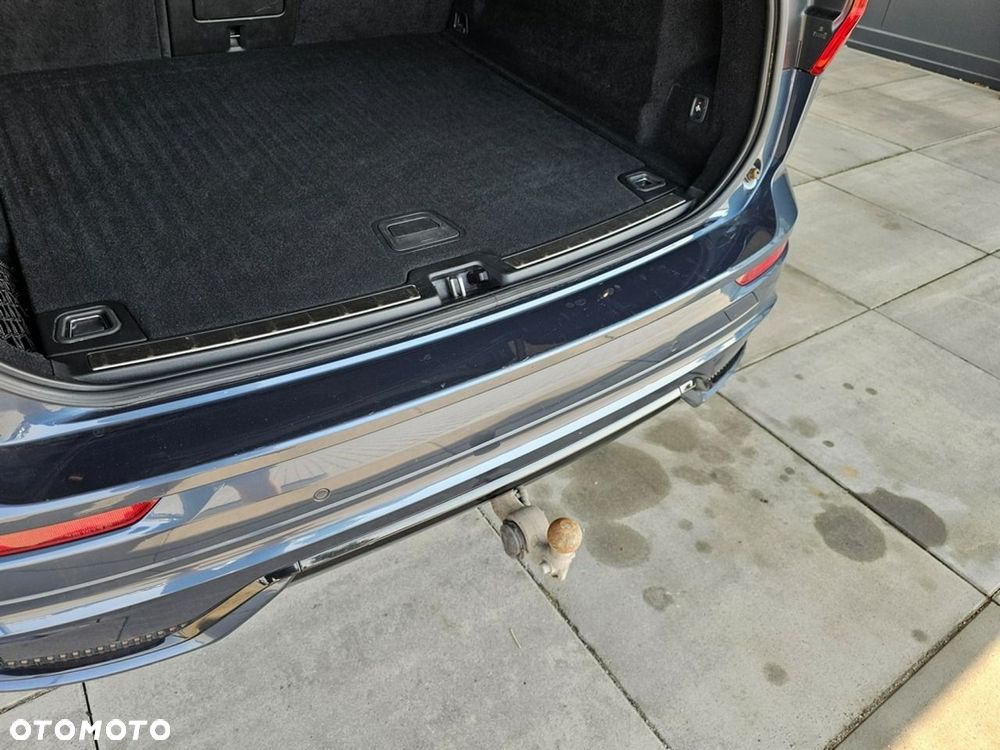 Volvo XC 60 - 33