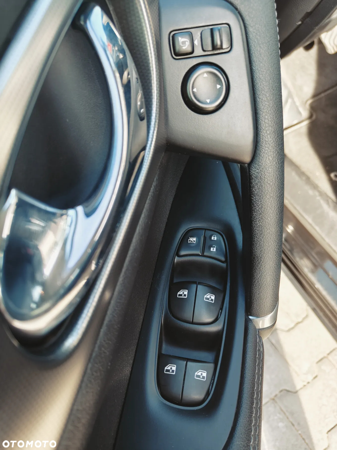 Nissan Qashqai - 22
